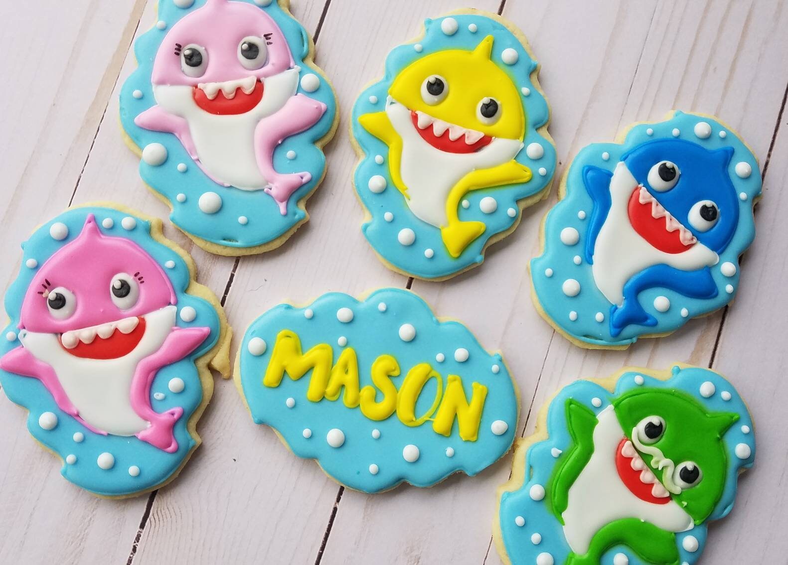 Shark Family Sugar Cookies - Etsy, image size:1581x1134