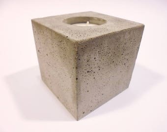 Tea light holder made of concrete, in minimalistic, brutalist style, for indoor, outdoor and garden use. 8 x 8 x 8 cm