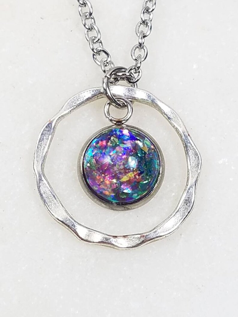 Memorial Ash Silver Plated Round Pendant Necklace Cremation NecklacePet Ash Memorial Jewelry