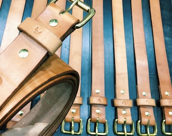 Personalized Hermann Oak Leather Belt – Natural Full-Grain Veg-Tan with Brass Buckle