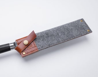 Bread Knife Cover - Leather and Wool Knife Sheath and Kitchen Storage