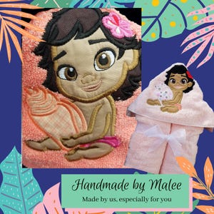 Embroidered Moana Hooded Baby Towel: 100% Cotton Kid&#39;s Bath Towel