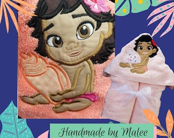 Embroidered Moana Hooded Baby Towel: 100% Cotton Kid's Bath Towel