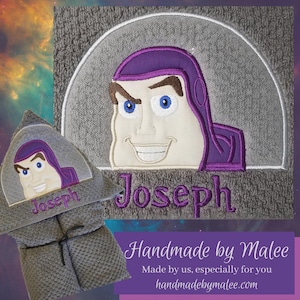 Embroidered Buzz Hooded Towel: 100% Cotton Kid&#39;s Bath Towel