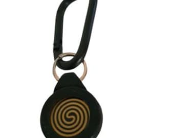 Nu-Me Natti XL Schutz-Anhänger. Nu-Me-Technologie in lustigen, bunten, austauschbaren Hüllen. EMF-Schutz.