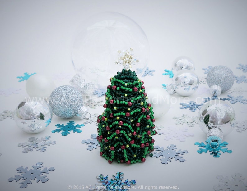 Christmas Tree Ornament PDF Pattern image 2