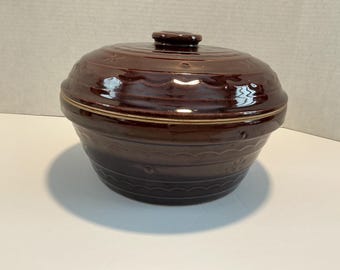 Mar-Crest Daisy and Dot Dutch Oven