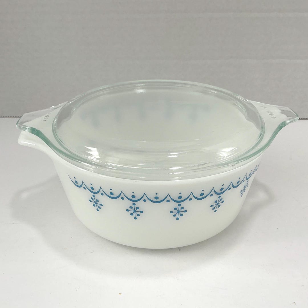 Snowberry Pyrex Pattern Vintage Pyrex Snowflake and Garland Covered Dish - Etsy