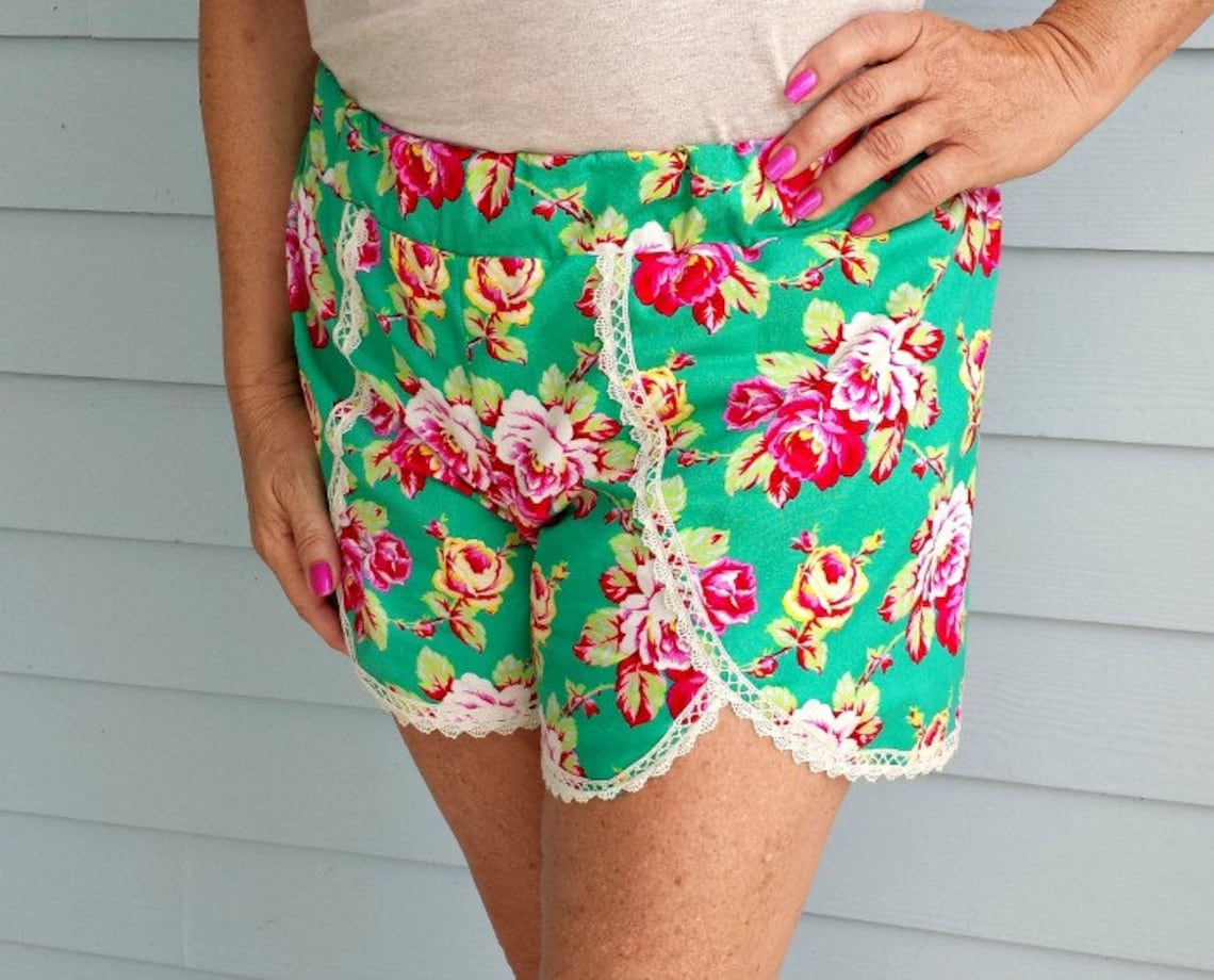 Women's Coachella Shorts PDF Sewing Pattern ... Sizes - Etsy