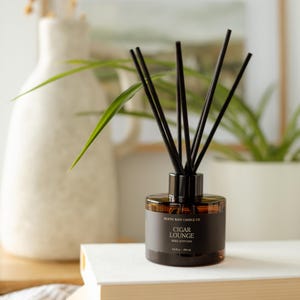 Cigar Lounge Reed Diffuser - Fiber Reed Diffuser - Flameless Fragrance - Bathroom - Tobacco, Leather, Smoke