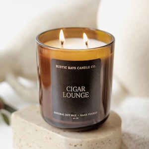 Bougie Cigar Lounge 14 oz - Cire de soja 100 % naturelle - Pot en verre ambré