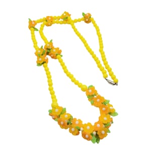 Vintage Plastic Flower Fruit Salad Necklace (A347B)