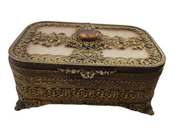 Vintage Czech Faceted Glass And Filigree Footed Casket (A6371)