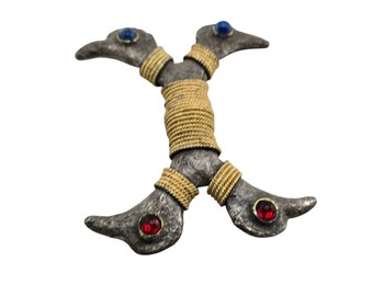 Vintage Rare 1970s Trifari Diane Love Luristan Bird Head Brooch (A7737)
