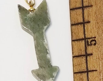 Vintage jade semi precious arrow charm
