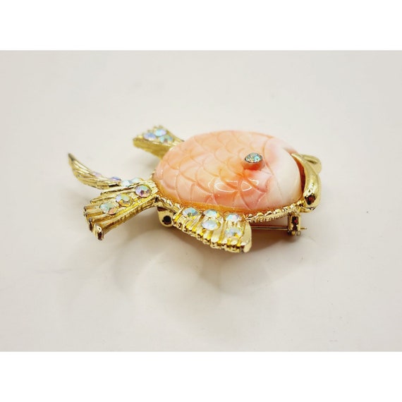 Vintage Acrylic Kitschy Fish Brooch (A521) - image 2