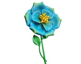 Vintage Enamel Flower Brooch (A2282)
