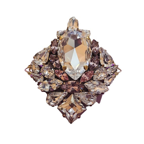 Vintage Beautiful Glass Brooch (A2302) - image 1