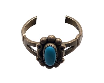 Navajo Sterling Silver Turquoise Vintage Ring (A5042)