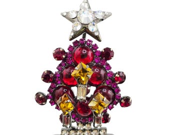 Vintage VRBA Mini Christmas Tree Brooch (A8637)