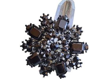 Vintage Signed Austria Rhinestone Brooch (A2463)