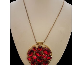 Vintage Acrylic Rhinestone Pendant Necklace (A3966)