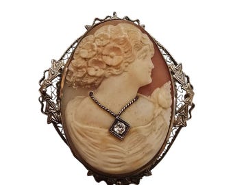 Vintage Elaborate White 14kt Gold Highly Detailed Cameo Brooch/Pendant (A7734)