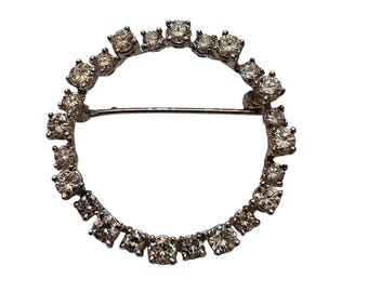 Vintage Stunning Diamond Circle/Wreath 14kt White Gold Brooch (A9516)