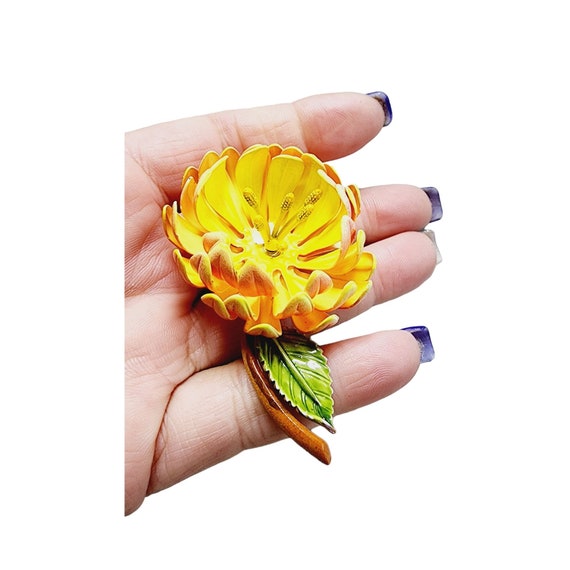 Vintage Dimensional Enamel Flower Brooch (A2883) - Etsy