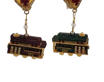 Vintage Lunch At The Ritz Trolley Car Clip Earrings (A3552)