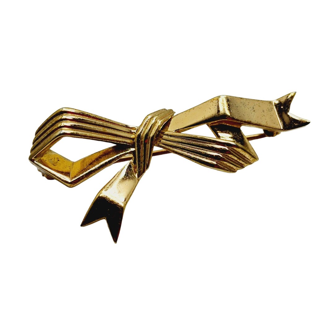 Broche vintage en forme de couronne de fleurs de cornouiller en plaqué or - Canada