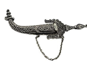 Vintage Older Sword Brooch (A310)