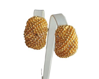Vintage 80s Heavy Etruscan Half Hoop Clip Earrings (A4260)