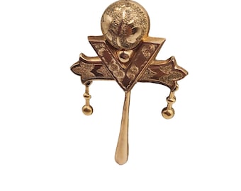 Victorian Era Victory Handmade Low Karat Gold Chased Domed Brooch 6.44 grams