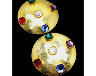 Vintage 80s Bezel Set Glass Jeweled Hammered Brass Earrings (A1127)