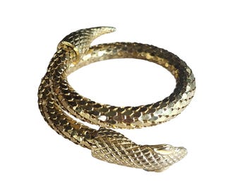 Vintage Whiting and Davis Mesh Coil Bracelet (A4913)
