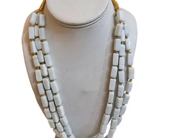 Vintage Square Glass Triple Strand And Gold Threaded Knotted Necklace (A9421)