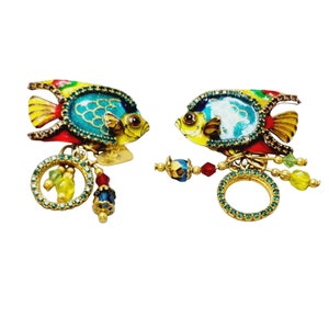 Vintage Lunch at the Ritz (LATR) Queen Angel Quiche Earrings (A1467)