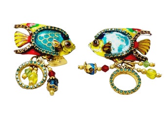 Vintage Lunch at the Ritz (LATR) Queen Angel Quiche Earrings (A1467)