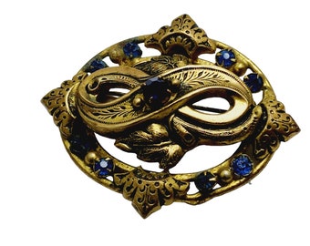 Vintage Victorian Revival Brooch (A852)
