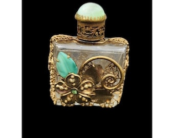 Compacts/Perfume Bottles