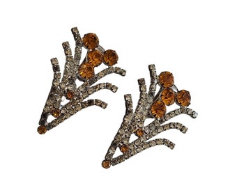 Vintage Unsigned 2 Tone Prong Set Rhinestone Clip Earrings (A2957)