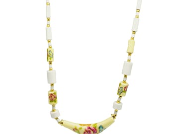 Vintage 60s Floral Porcelain Necklace (A896)