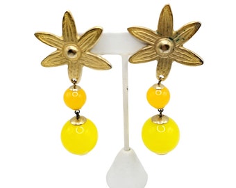 Vintage 80's Acrylic Flower Clip Earrings (A329)