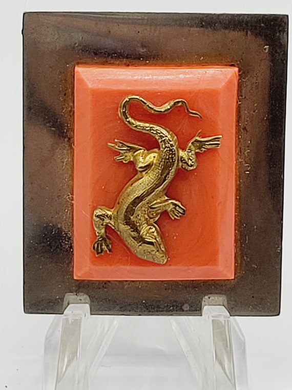 Depose Art Deco French Resin & Brass Lizard Brooch