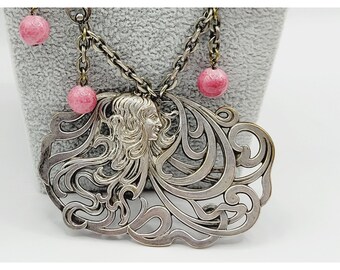 Vintage Art Nouveau Glass Silver Tone Lady Pendant Necklace (A304)