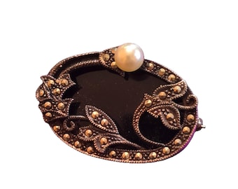 Antique Sterling Marcasite Brooch (A9911)