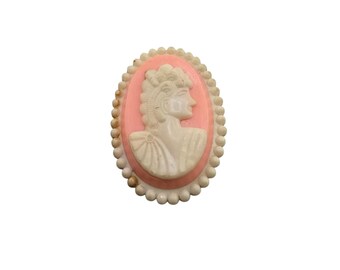 Vintage Hong Kong Huge Plastic Cameo Brooch (A1678)