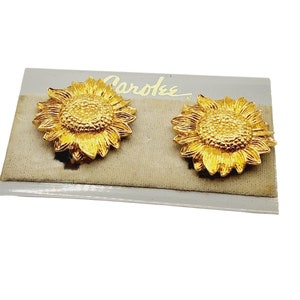 Signed Carolee NOS Flower Earrings (A446)