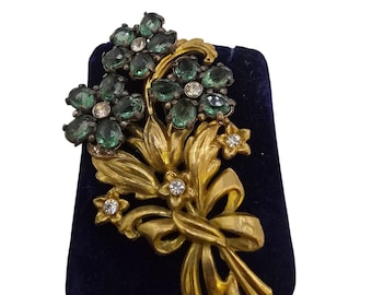 Antique Glass Flower Brooch (A8904)